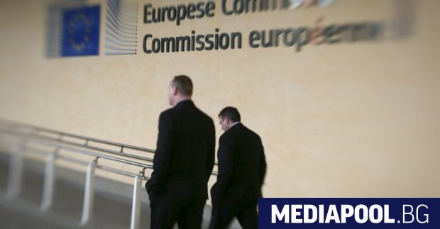 Европейската комисия коментира, че не открива дискриминация към Централна и