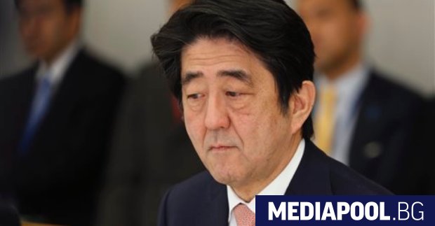 Шиндзо Абе По-малко от 40% от жителите на Япония подкрепят