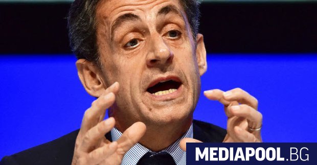 Бившият френски президент Никола Саркози беше задържан в полицията, съобщи