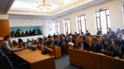 Заплатите на кмета на София и на общинарите се вдигат драстично