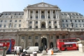 Лондон отпуска 100 млрд. долара за спасяване на банките
