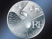 Париж пусна сребърна монета от 10 евро, която ще "прелъстява" французите 