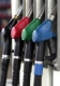 Собственик на бензиностанция заплаши данъчни с взрив