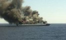 Испански ферибот гори втори ден, пътниците са откарани в Палма де Майорка
