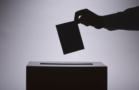 Гласоподавателите ще проверяват секцията си за вота със СМС