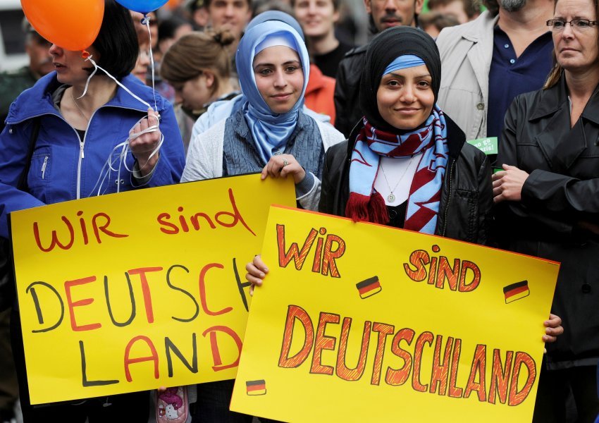 Близо 20 хиляди мигранти не са били допуснати да влязат в Германия