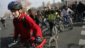 Протести в София и Варна в памет на убит на пътя велосипедист