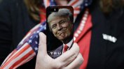 Тръмп смени стария си смартфон "Галакси" с нов айфон на "Епъл"