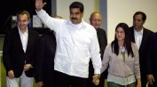 Президентът на Венецуела пробва да потуши протестите с ново увеличение на заплатите