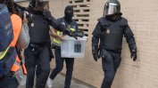 Насилие беляза незаконния референдум в Каталуния