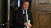 Каракачанов иска коалиционен съвет по казуса с "царските имоти"