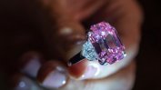Розовият диамант "Розово наследство" бе продаден за 50 милиона евро