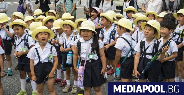 Децата в Япония са намалели за 38-ма поредна година и