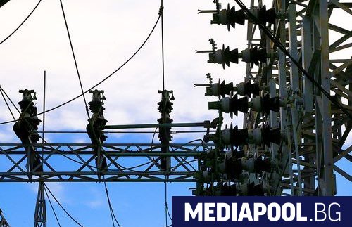 Таксата за внос на ток да отпадне от 1 юли