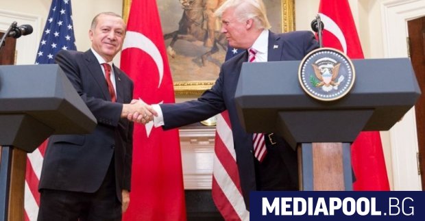 САЩ прекратяват преференциалния търговски режим за Турция изключвайки я от