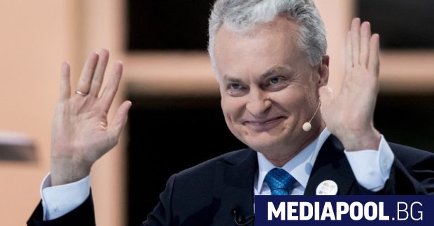 Икономистът Гитанас Науседа спечели президентските избори в Литва, съобщи Асошиейтед