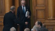 Депутатите са сърдити на Лозан Панов, защото ги критикува за калпави закони