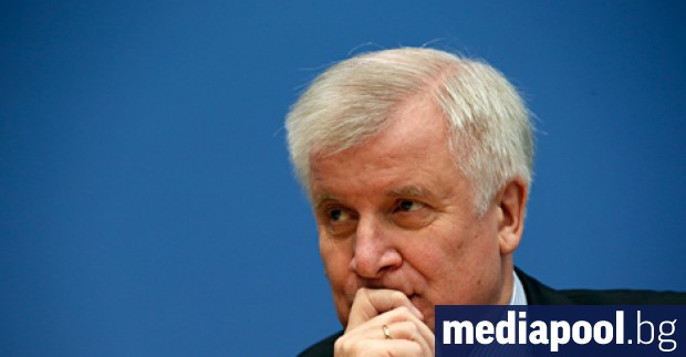 Германският вътрешен министър Хорст Зеехофер изрази намерение да възстанови контрола