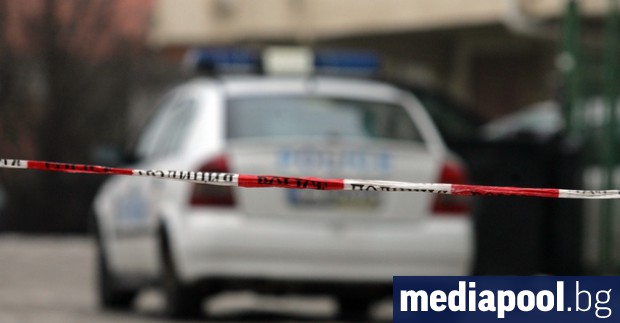 Седемгодишно момиченце е било убито в сливенското село Сотиря. Тялото