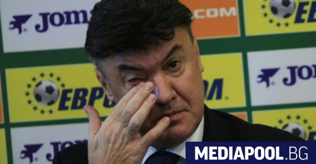 Премиерът Бойко Борисов поиска оставката на шефа Българския футболен съюз