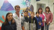 Деца спестиха пари от букети и дариха апаратура за педиатричното отделение на “Пирогов“