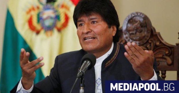Досегашният боливийски президент Ево Моралес води на президентските избори в