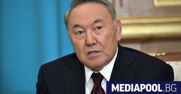 Бившият президент на Казахстан Нурсултан Назарбаев каза днес че опитва