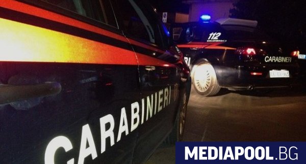 Италианската полиция съобщи че е разбила въоръжена групировка която е
