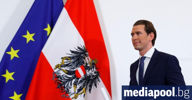 Австрийският консервативен лидер Себастиан Курц съобщи че неговата партия ще