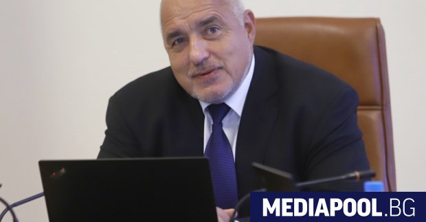 Премиерът Бойко Борисов поиска в сряда оставките на директорите на