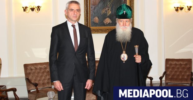 Българският патриарх Неофит е приел на официална среща в Софийската