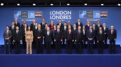 Ройтерс: НАТО избегна челен сблъсък на срещата си на върха