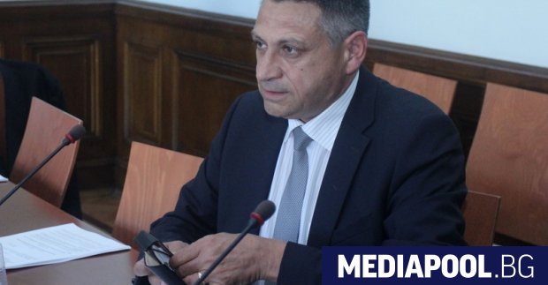 Военноокръжна прокуратура София обвини бившия шеф на разузнаването Димитър