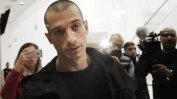 Париж може да преразгледа бежанския статут на руския художник Павленски