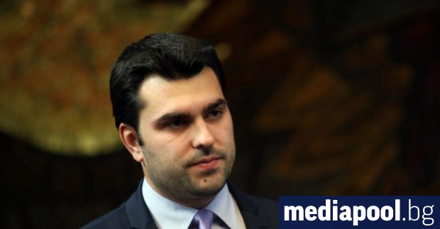 Зам.-външният министър Геор Георгиев се яви в понеделник на разпит