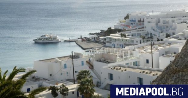 Гърция обяви в петък че ще отвори за чуждестранни посетители