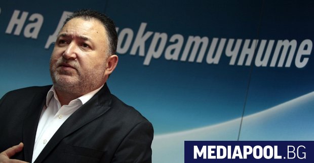 Спецсъдът осъди кмета на Карлово Емил Кабаиванов на пробация, съобщи