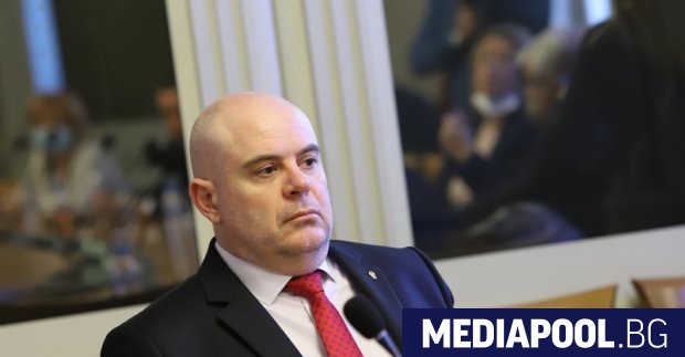 Главният прокурор Иван Гешев се възмути като гражданин че сме