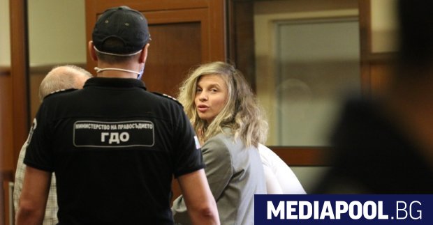Специализираният наказателен съд пусна под домашен арест Лиляна Деянова