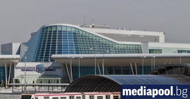 Концесията за летище София между държавата и консорциума Соф Кънект