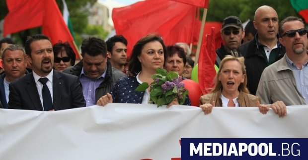 Социалисти започнаха да снемат доверието си от евродепутата Елена Йончева,