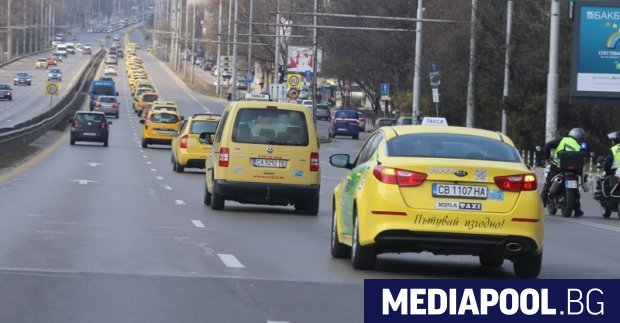 Държавата има готовност да подкрепи таксиметровите превозвачи за облекчаване на