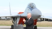 САЩ даряват два стари F-16 на България