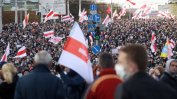 Над 100 000 протестираха срещу Лукашенко въпреки заплахата от насилие