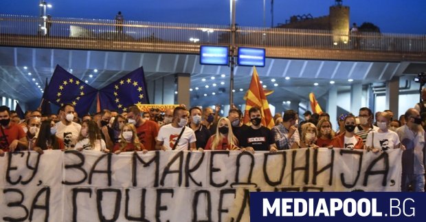 Македонското външно министерство осъди публикуваното снощи в социалните мрежи видео,