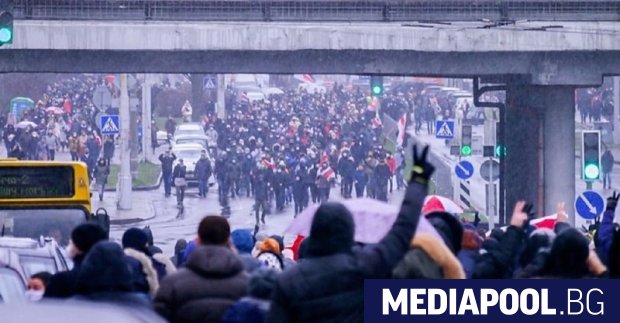 Броят на задържаните на вчерашните протестни акции в Беларус надхвърли