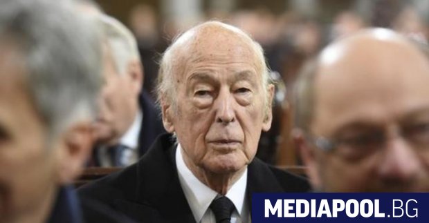 Бившият френски президент Валери Жискар д 39 Естен почина снощи на 94 годишна