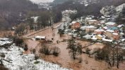 Западна България е под вода, най-тежко е в Нови Искър