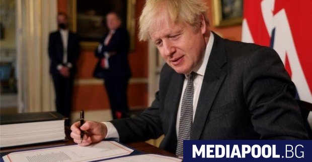 Британският премиер Борис Джонсън заяви, че поставяните във Великобритания ваксини