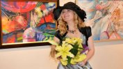 Назначена е проверка за смъртта на 36-годишна родилка – художничката Лора Янева